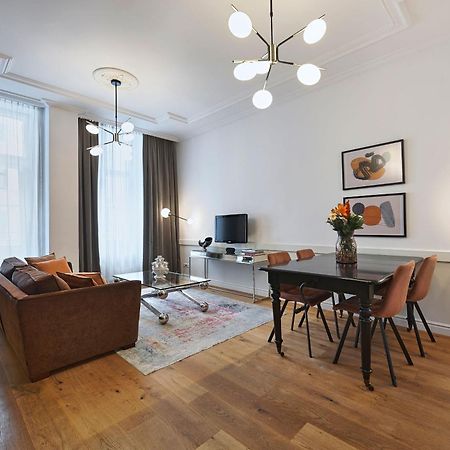 6 Rooms Vienna Esterno foto